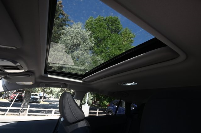 2025 Subaru Crosstrek Premium photo 12