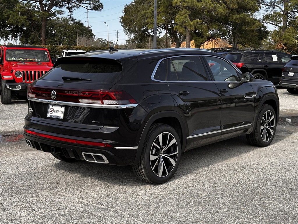 2025 Volkswagen Atlas Cross Sport SEL Premium R-Line photo 4
