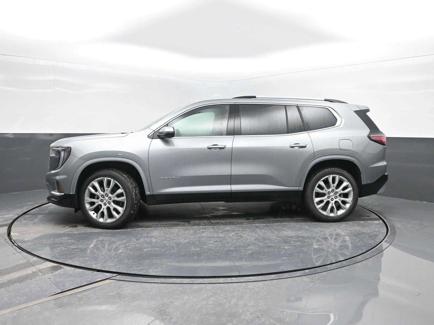 2026 GMC Acadia Denali's photo