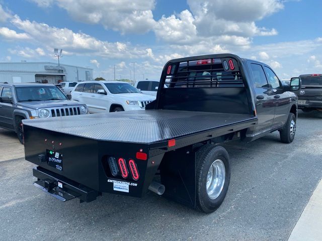 2025 Ram 3500 Tradesman photo 5