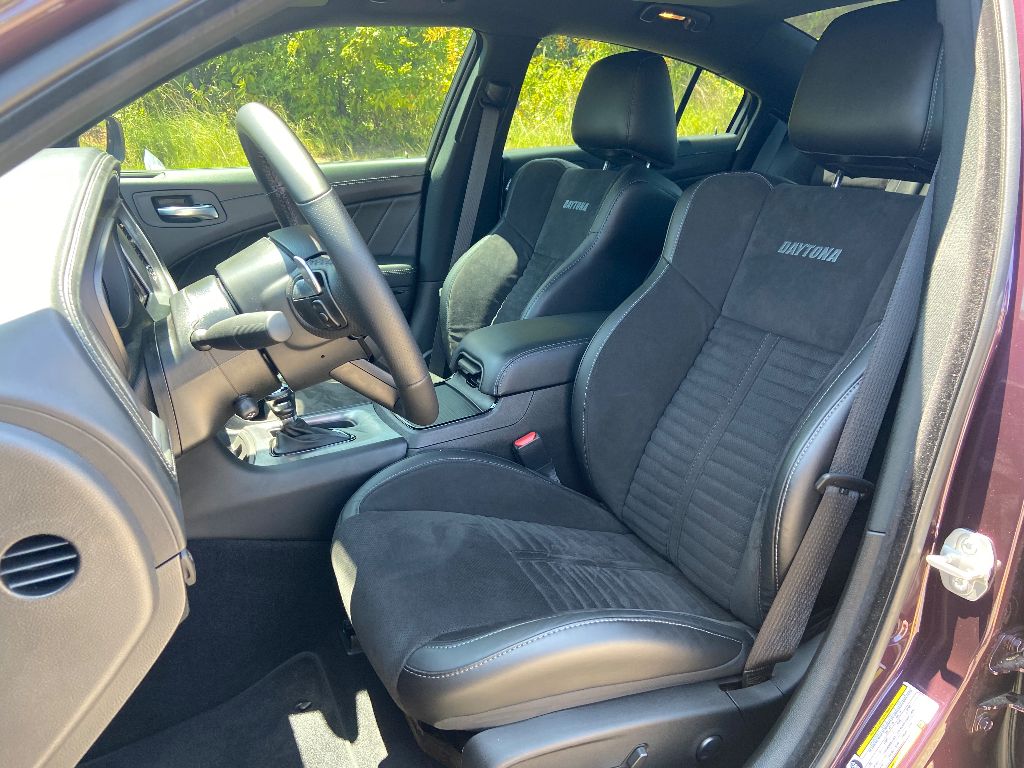 2022 Dodge Charger Scat Pack photo 4