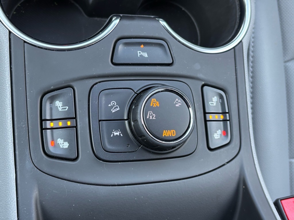 2024 Gmc Terrain SLT photo 16