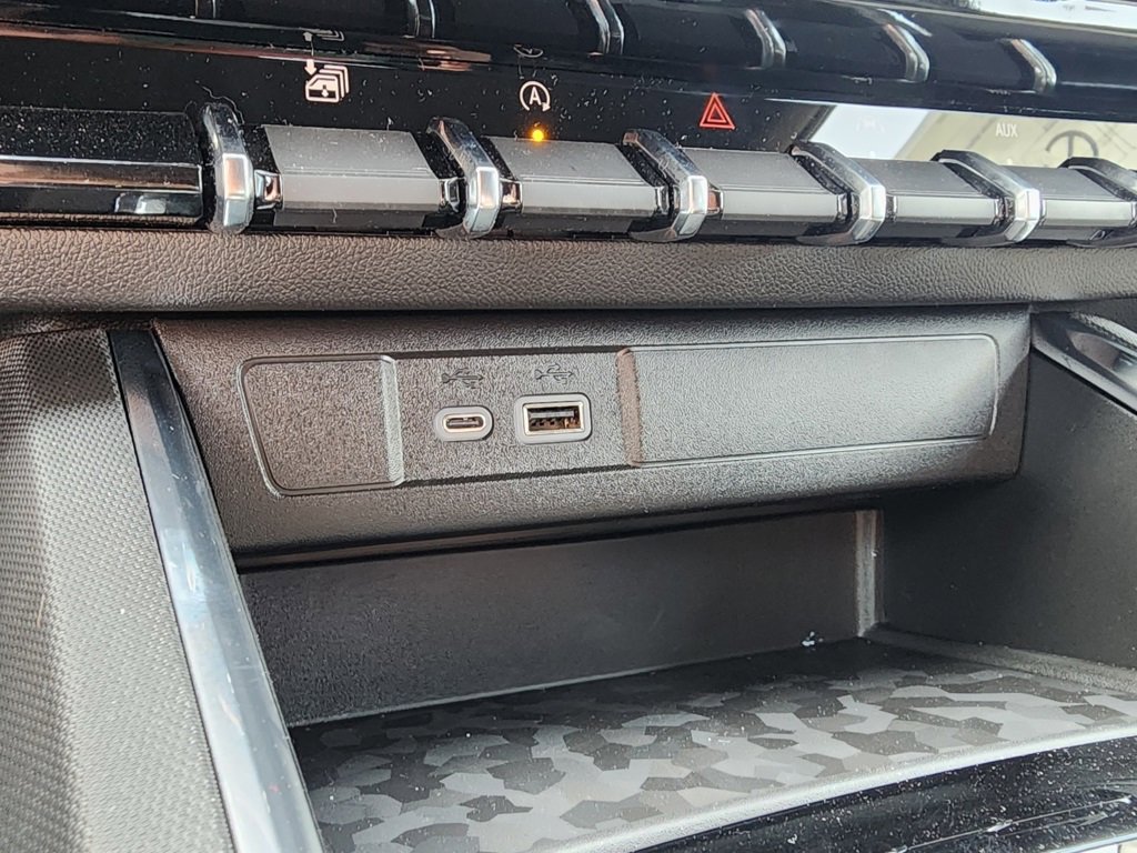2025 Gmc Canyon Elevation photo 25