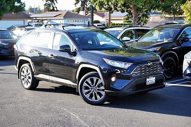 Used 2019 Black Toyota Limited image 2