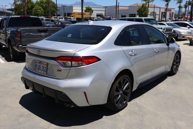 2024 Toyota Corolla SE Premium photo 3