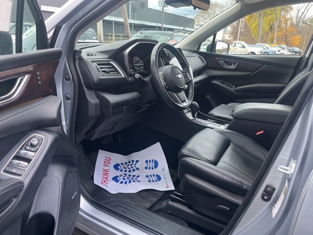 2023 Subaru Ascent Touring photo 2