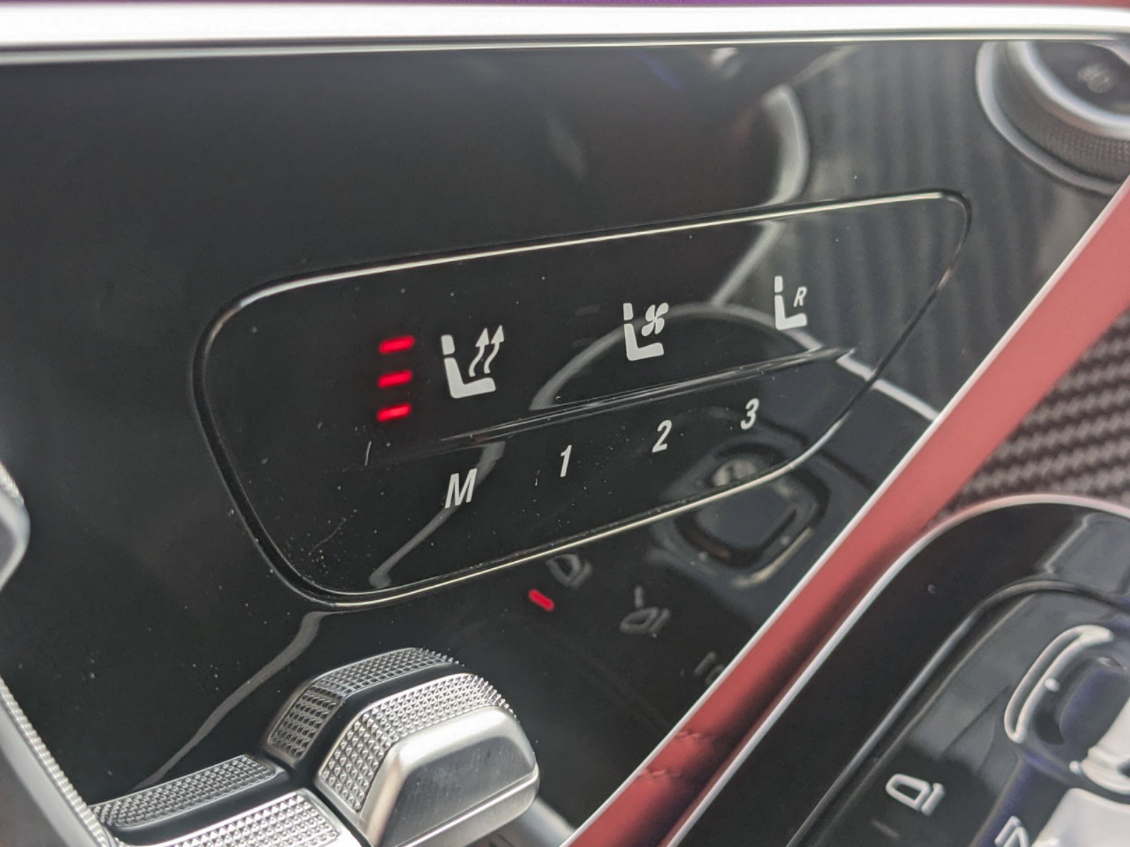2024 Mercedes Benz S AMG 63 e 4MATIC photo 24