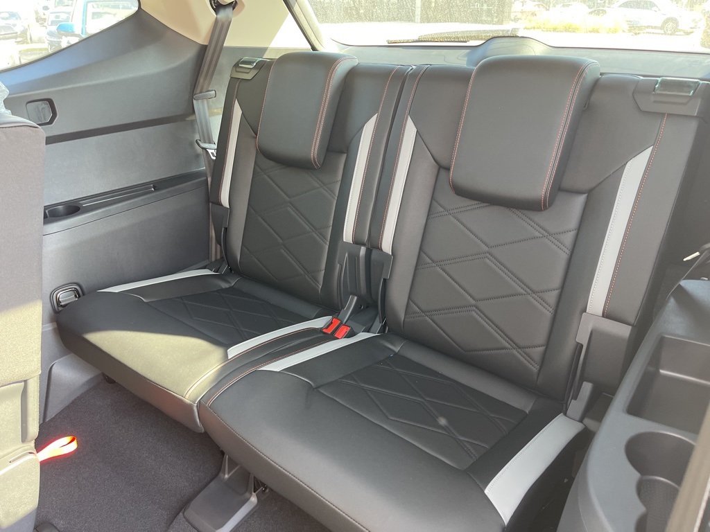 2026 Volkswagen Atlas Peak Edition SE photo 17