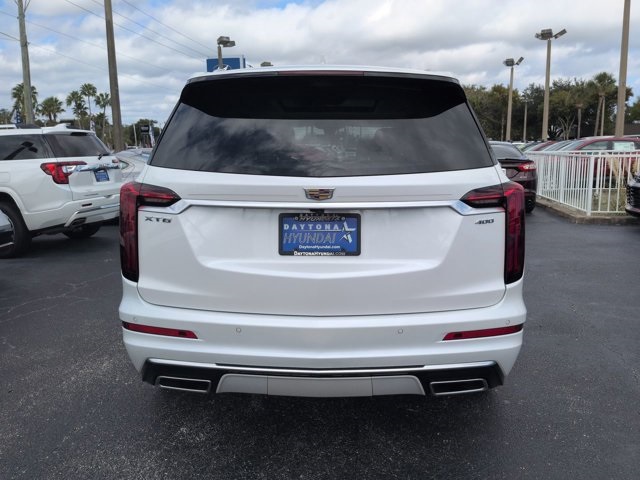 2023 Cadillac XT6 Premium Luxury photo 3