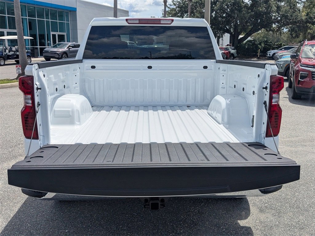 2026 Chevrolet Silverado 1500 LT photo 4