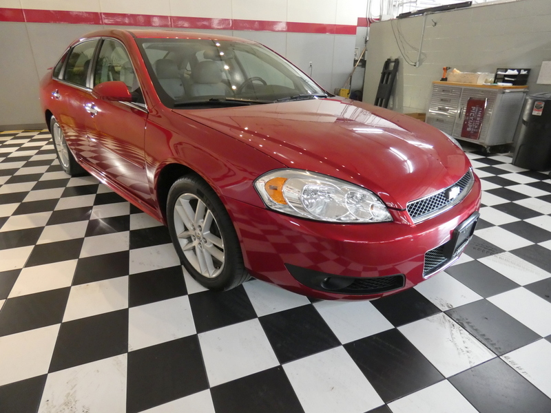 2014 Chevrolet Impala Limited LTZ Fleet photo 3