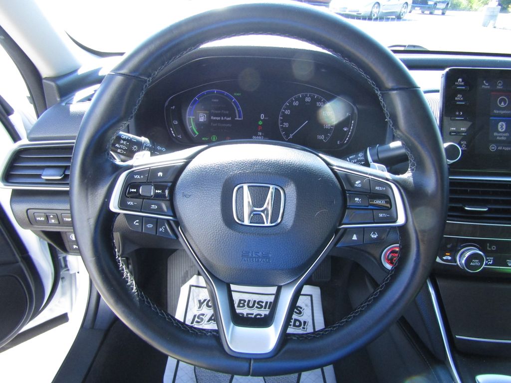 2022 Honda Accord Hybrid Touring photo 11