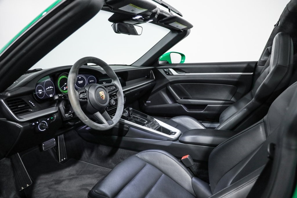 2021 Porsche 911 Targa 4 photo 37