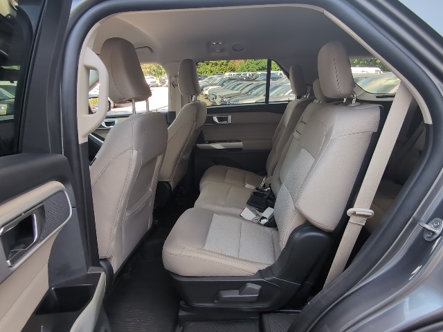 2022 Ford Explorer XLT photo 36