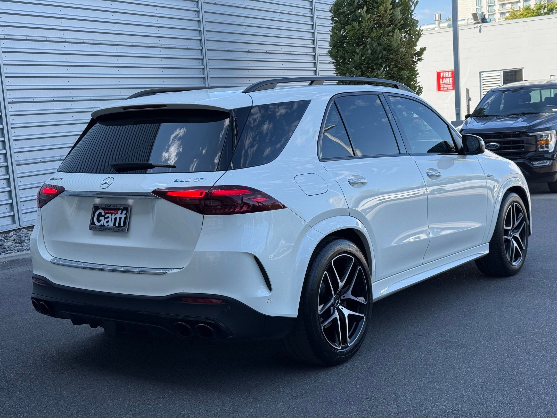 2024 Mercedes Benz GLE AMG 53 4MATIC photo 3