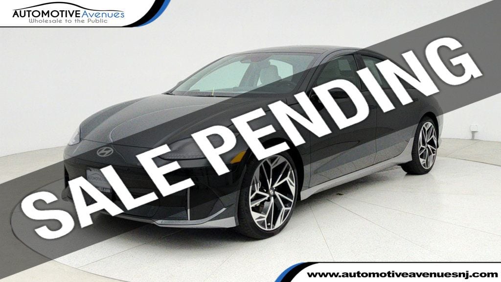 2023 Hyundai IONIQ 6 Limited's photo