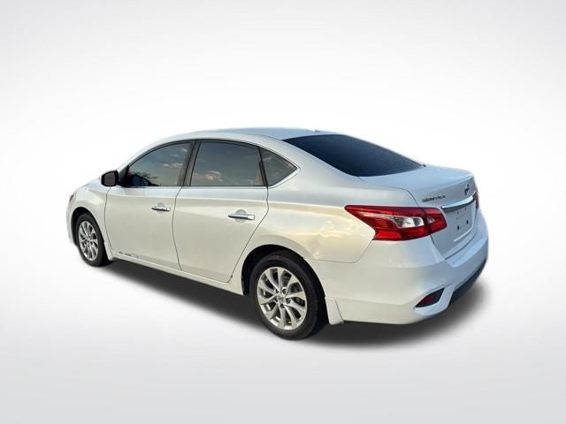 2018 Nissan Sentra SV photo 3