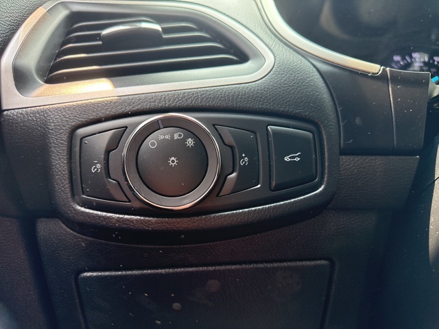 2018 Ford Edge SEL photo 9