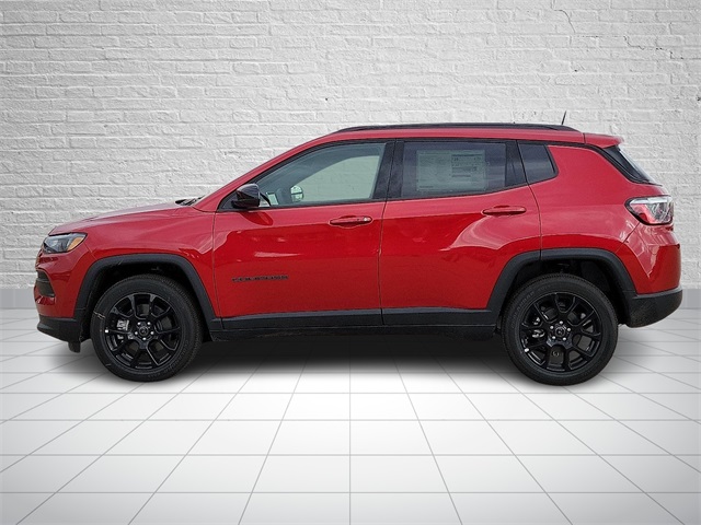 2026 Jeep Compass Latitude photo 2