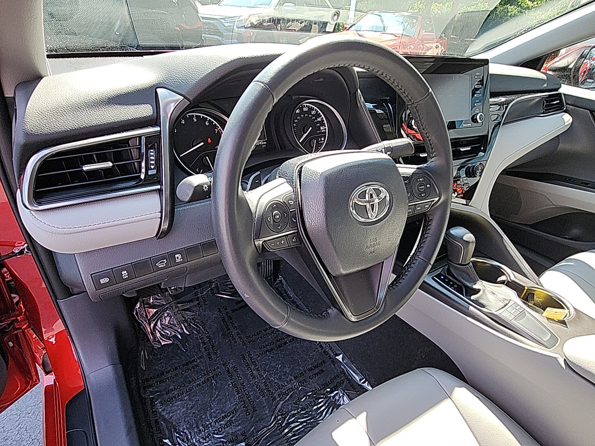 2024 Toyota Camry SE photo 11