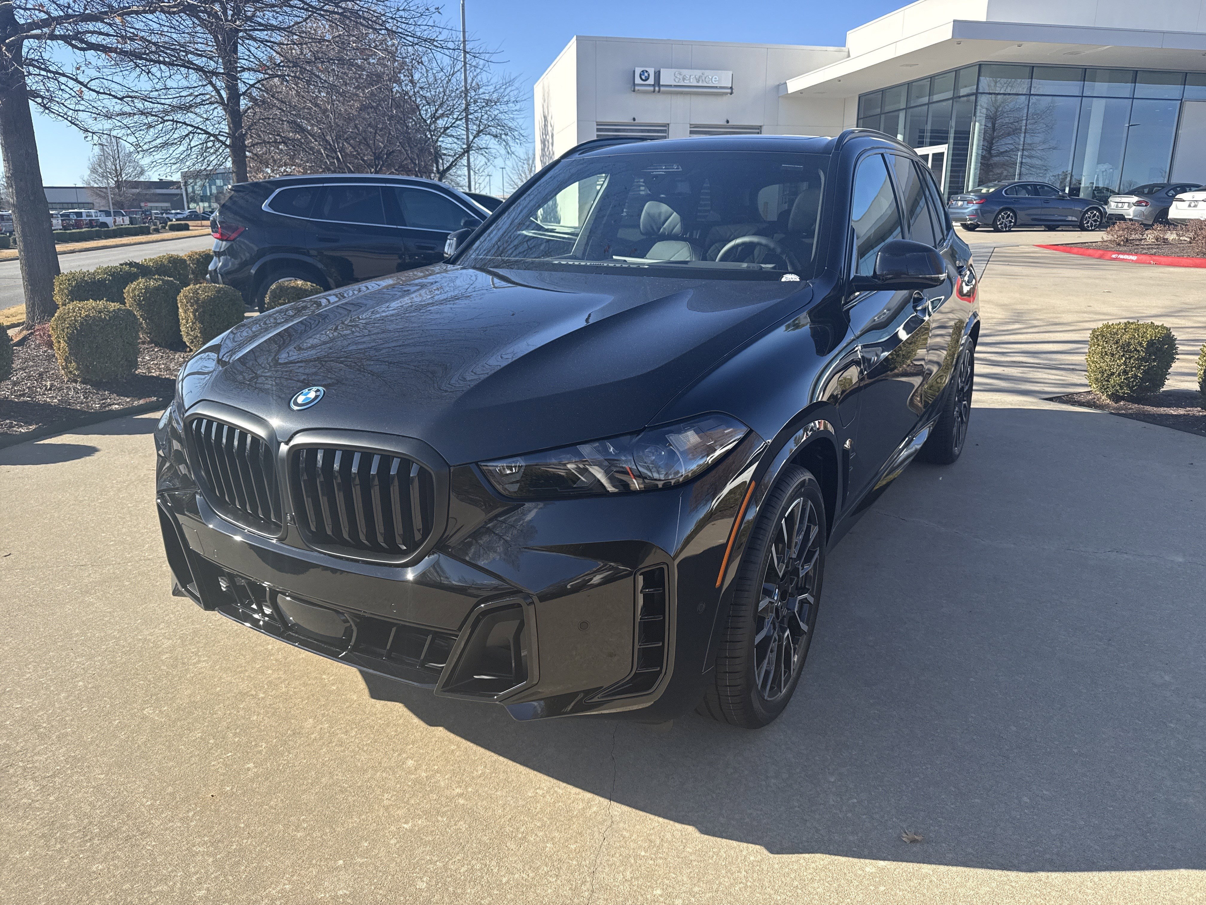 2026 BMW X5 50e's photo