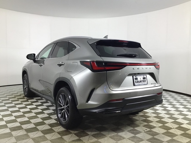 2024 Lexus NX 350 Premium photo 4