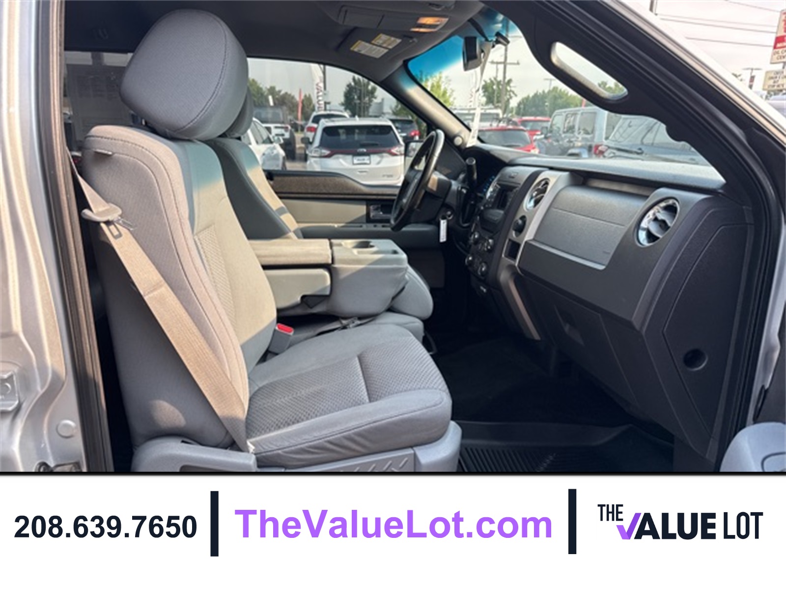 2013 Ford F-150 XLT photo 13