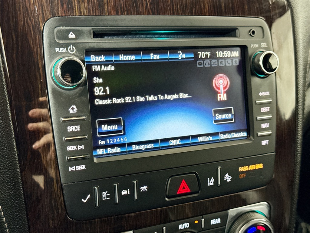 2016 Chevrolet Traverse LTZ photo 28