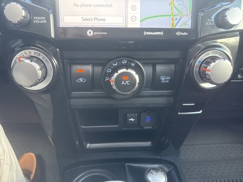 2022 Toyota 4Runner TRD Off-Road Premium photo 14