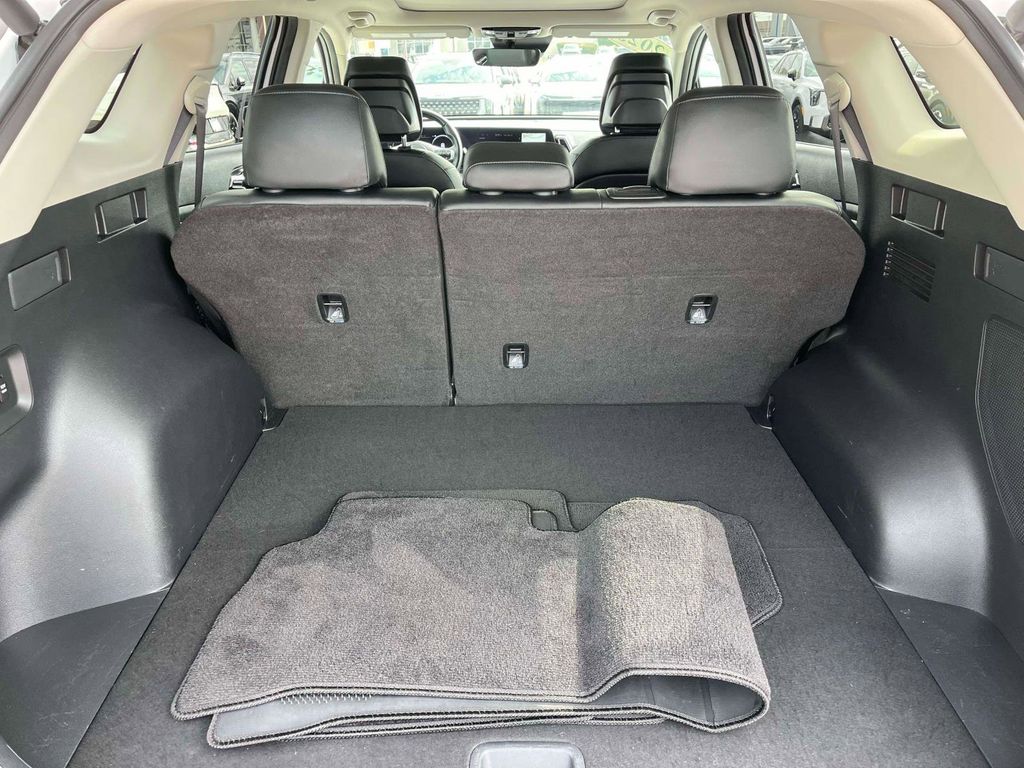 2023 Kia Sportage photo 4