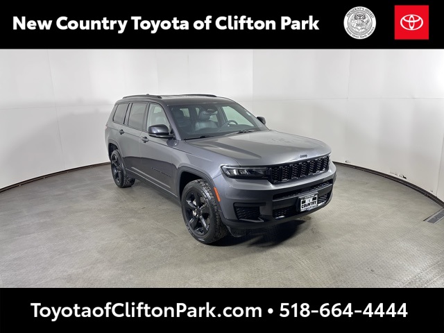 2023 Jeep Grand Cherokee L Altitude's photo