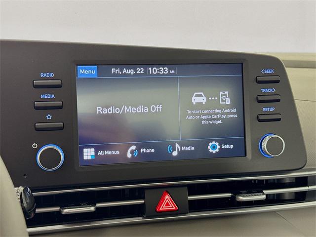 2025 Hyundai Elantra SEL Sport photo 19