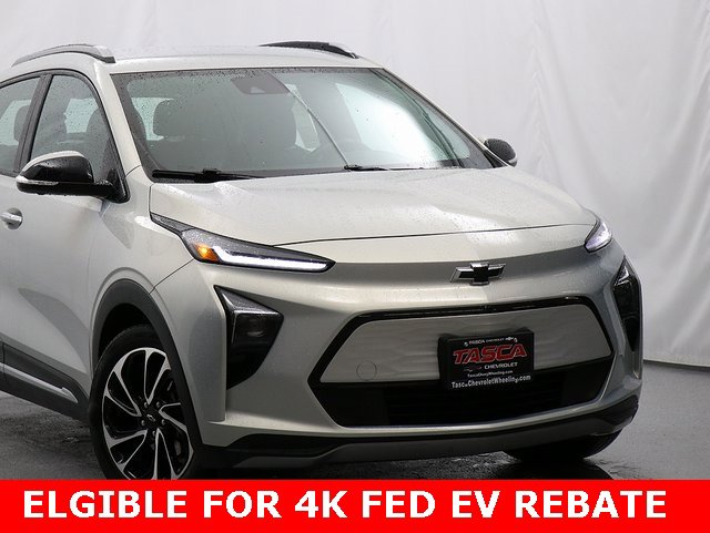 Used 2022 Chevrolet Bolt EUV Premier with VIN 1G1FZ6S06N4106168 for sale in Wheeling, IL