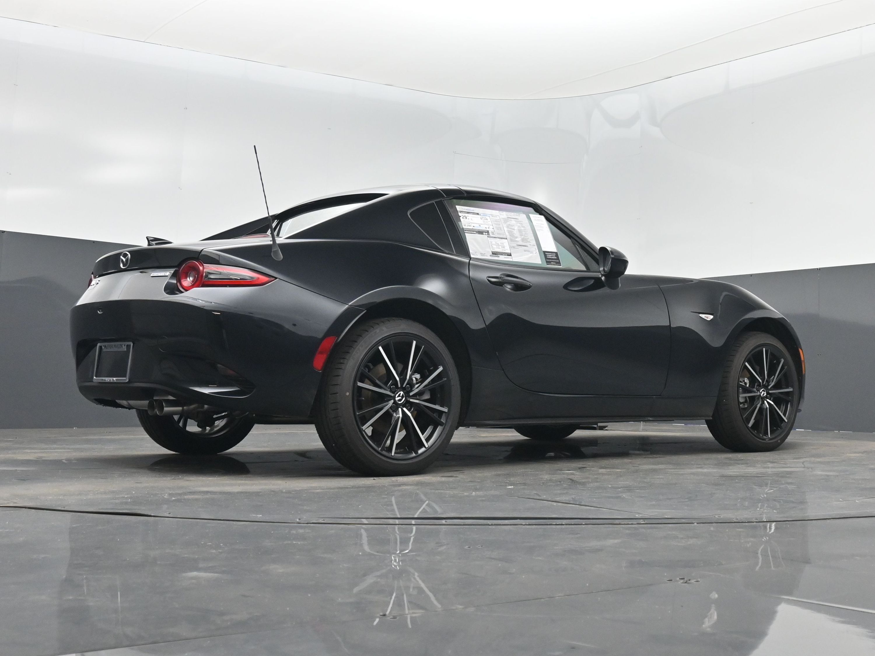 2025 Mazda MX-5 Miata Miata RF Grand Touring photo 24