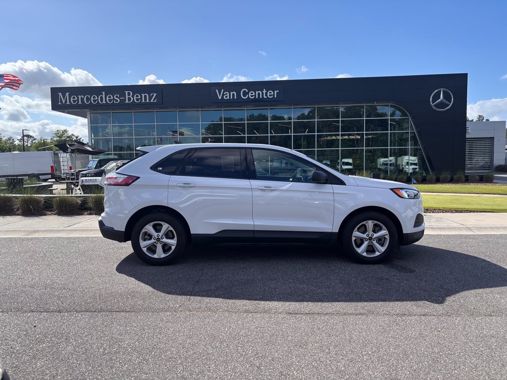 2023 Ford Edge SE photo 4