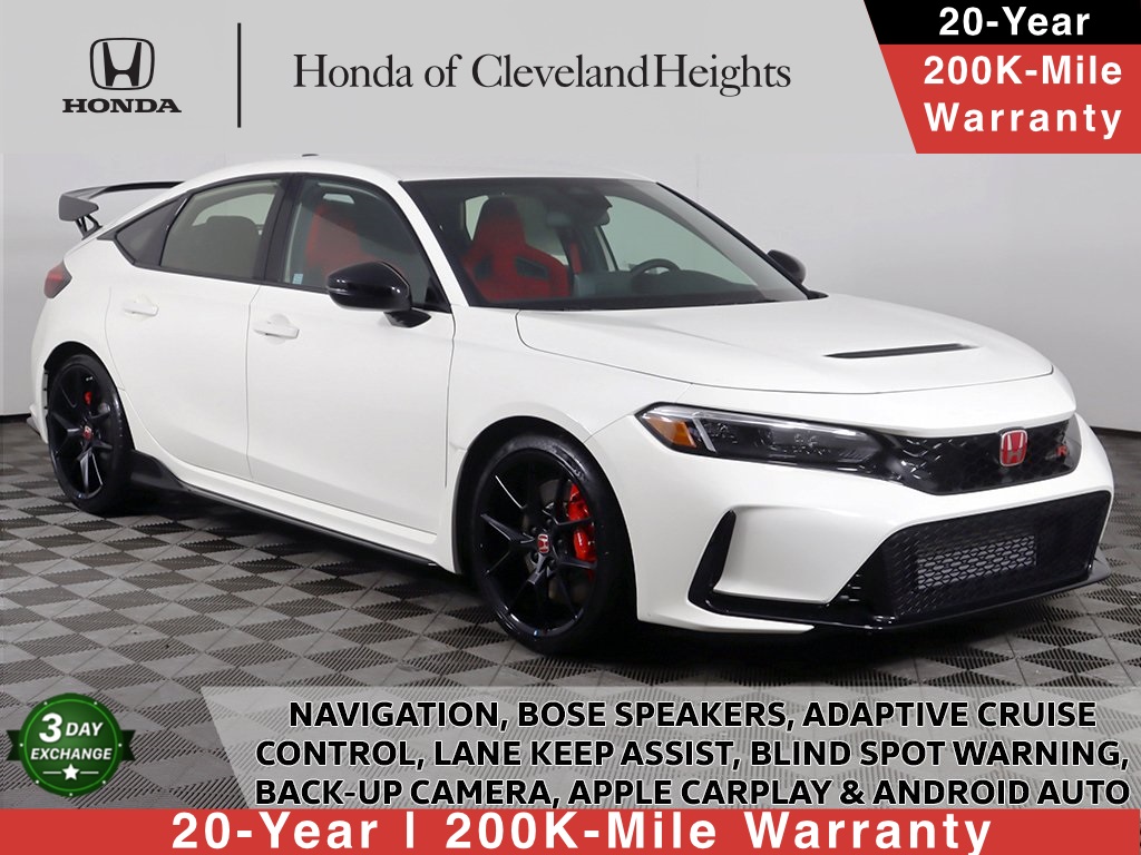 2025 Honda Civic Hatchback Type-R's photo