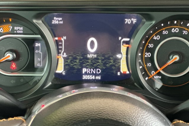 2024 Jeep Wrangler Sahara photo 24