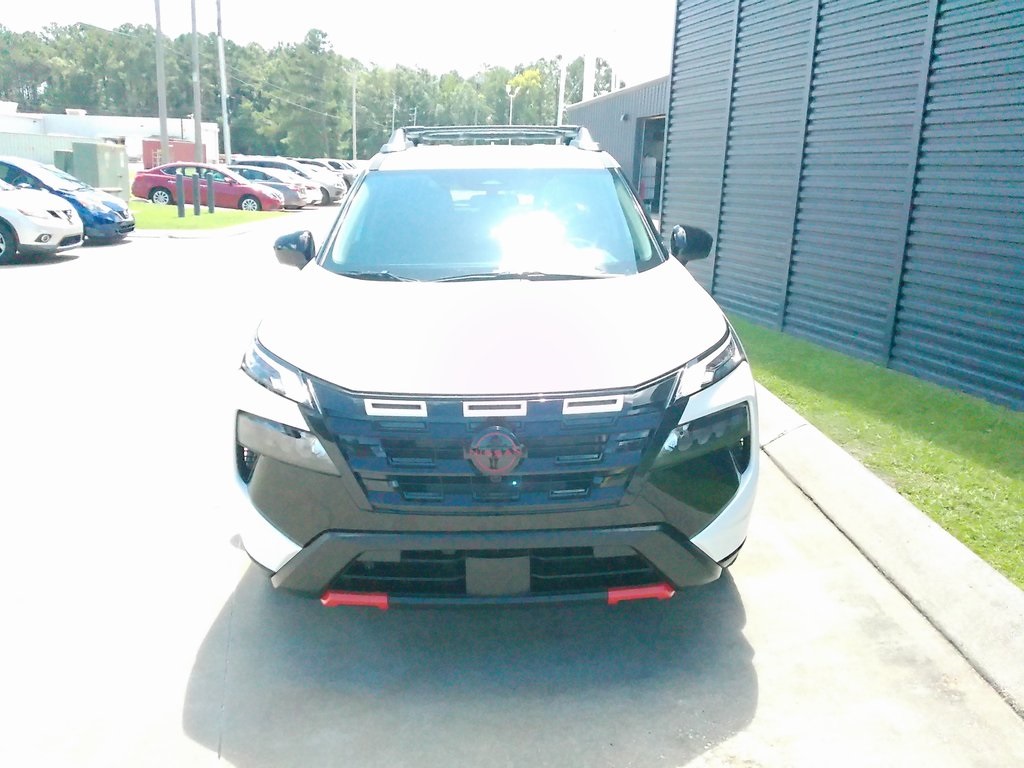 2026 Nissan Rogue SV photo 7