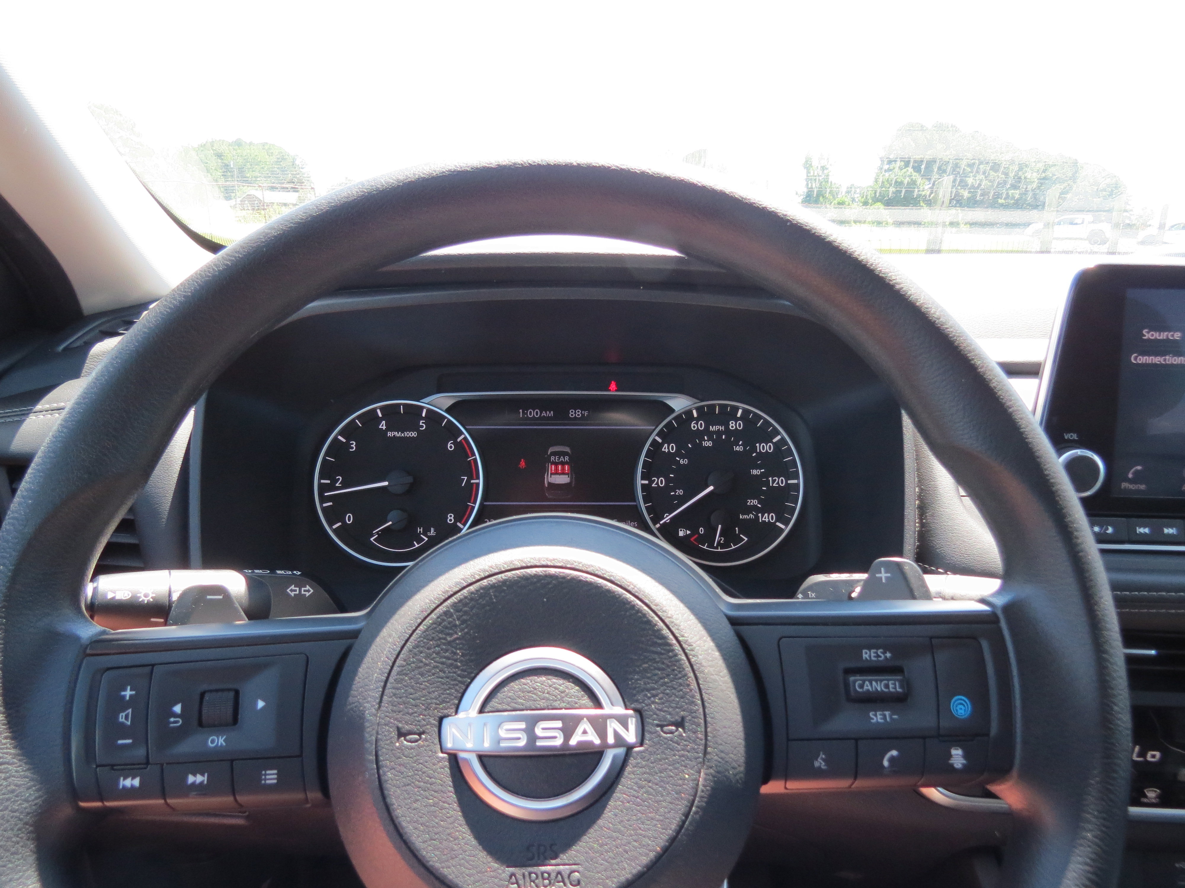2024 Nissan Rogue SV photo 16