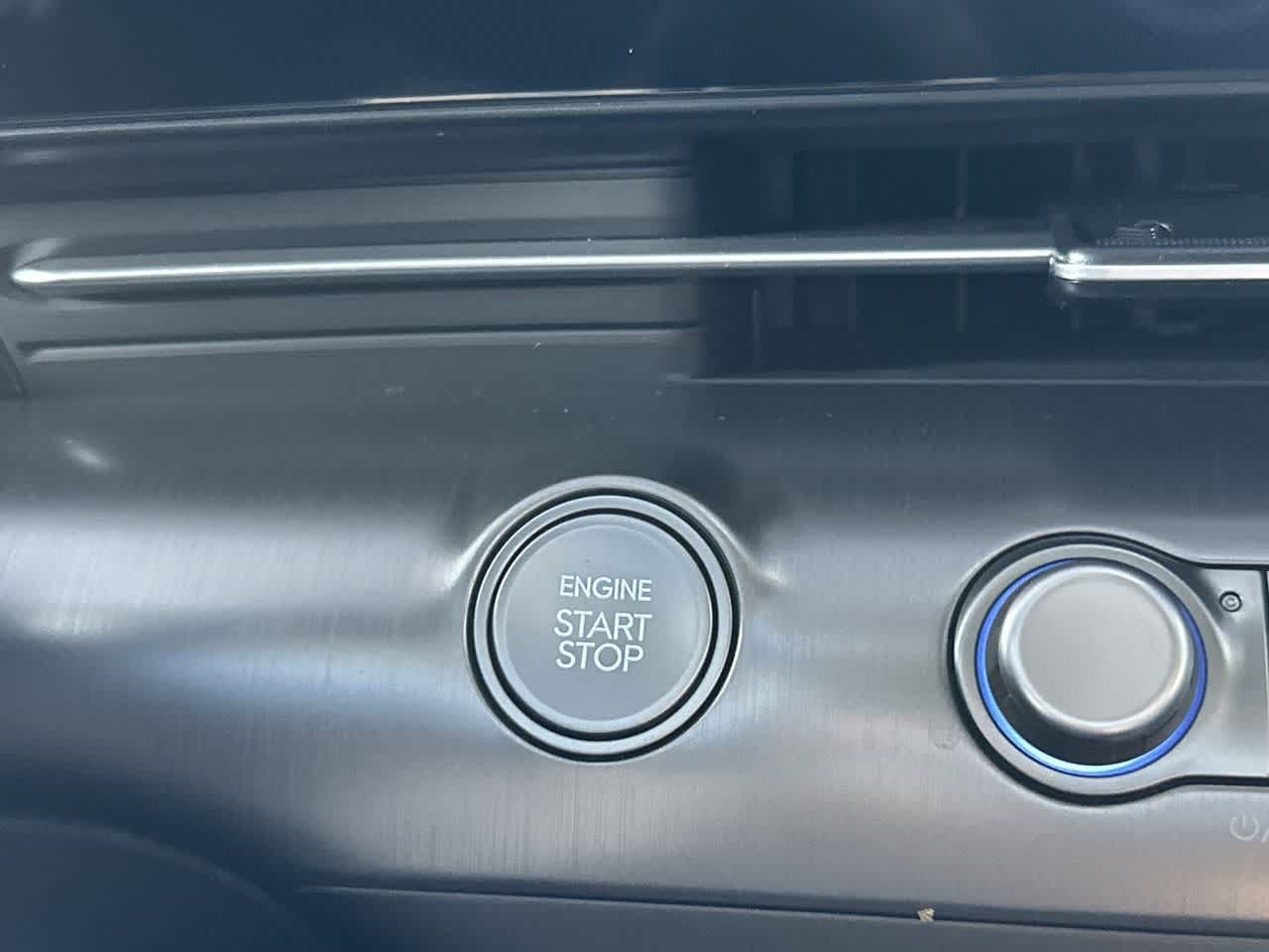 2026 Hyundai Kona SEL photo 16