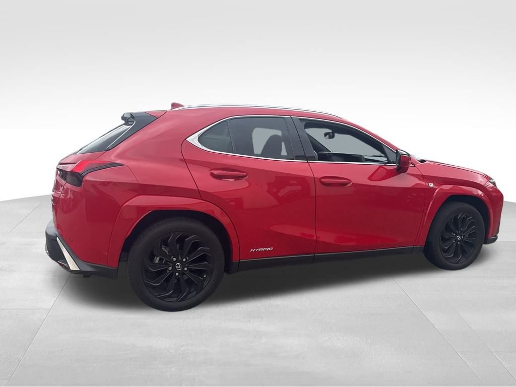 2022 Lexus UX 250h F SPORT photo 12