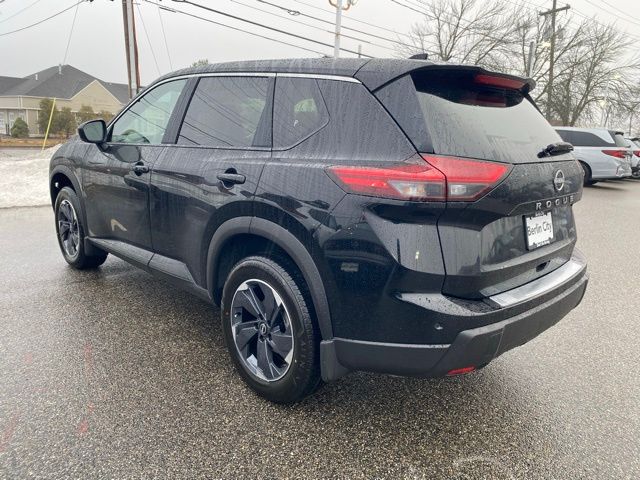 2025 Nissan Rogue SV photo 5