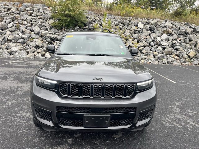 2024 Jeep Grand Cherokee L Summit photo 2