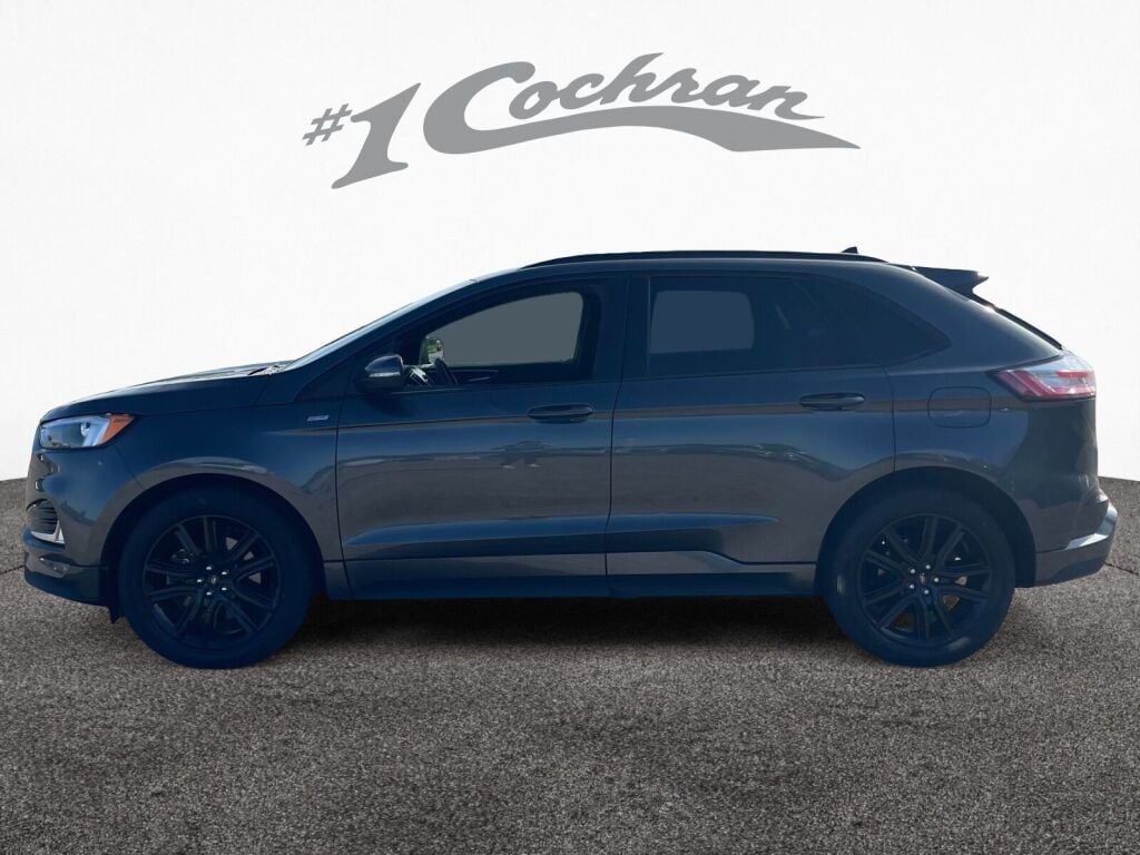 2020 Ford Edge ST photo 4
