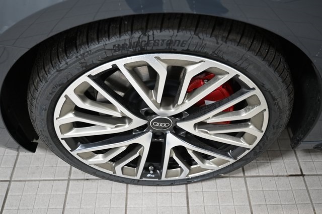 2025 Audi S5 Prestige photo 17