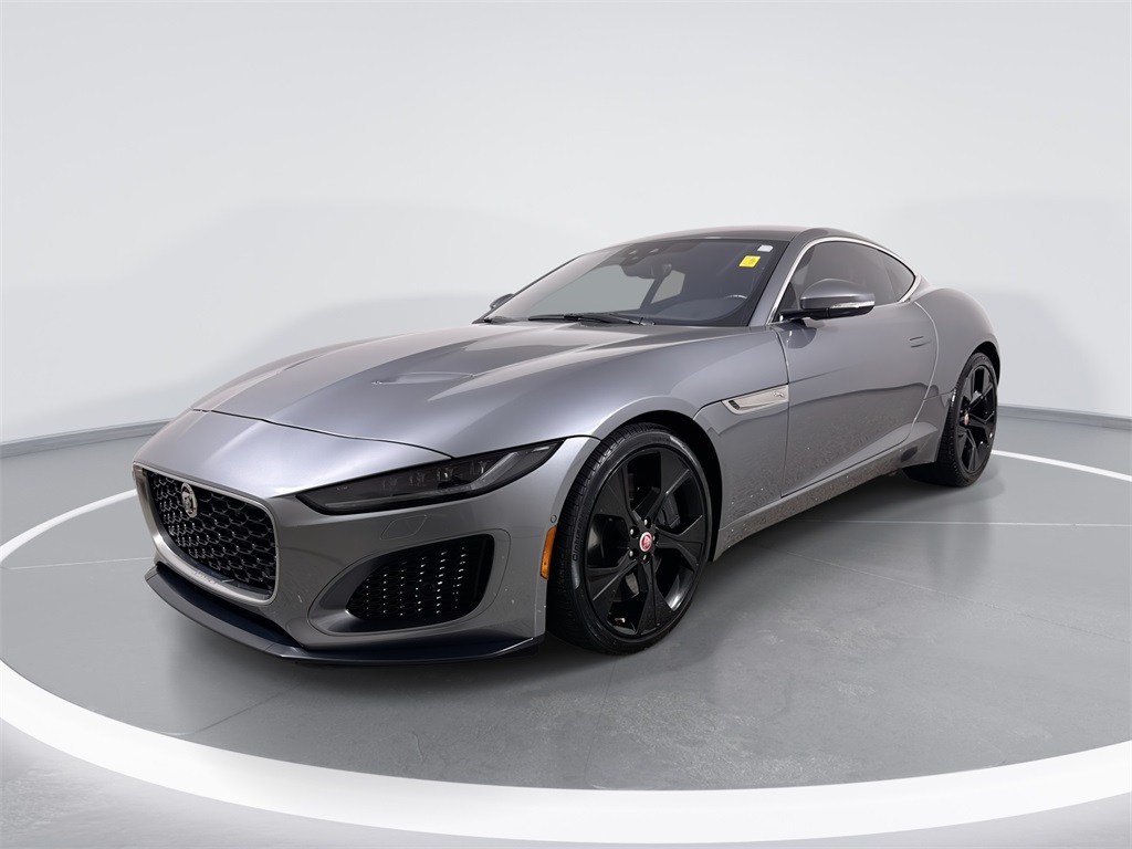 2022 Jaguar F-TYPE Base's photo