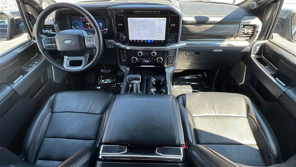 2024 Ford F-150 Lariat photo 9