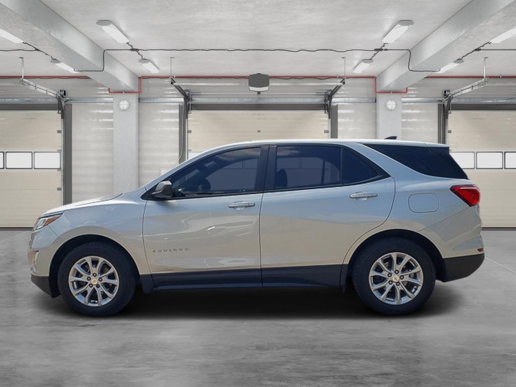 2021 Chevrolet Equinox LS photo 4