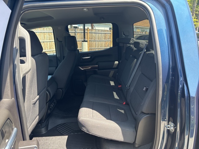 2021 Chevrolet Silverado 1500 RST photo 8