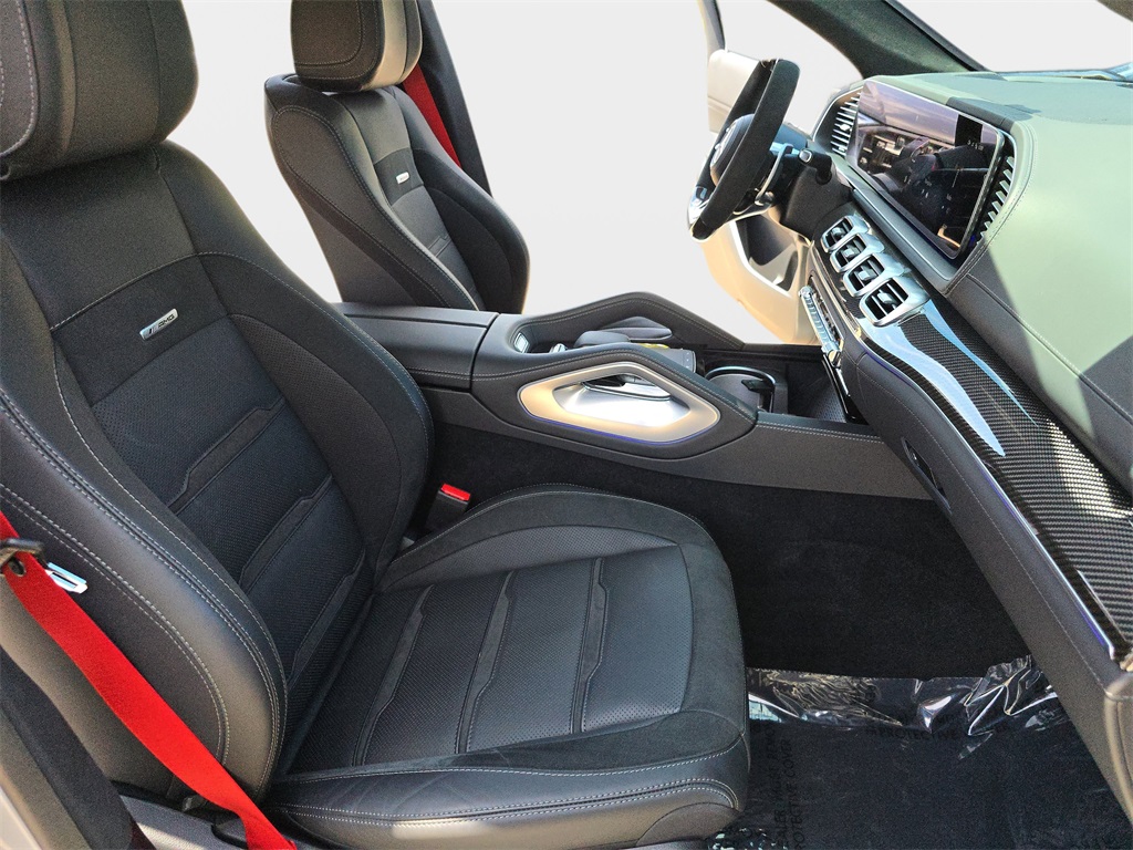 2024 Mercedes Benz GLE 63 S photo 9